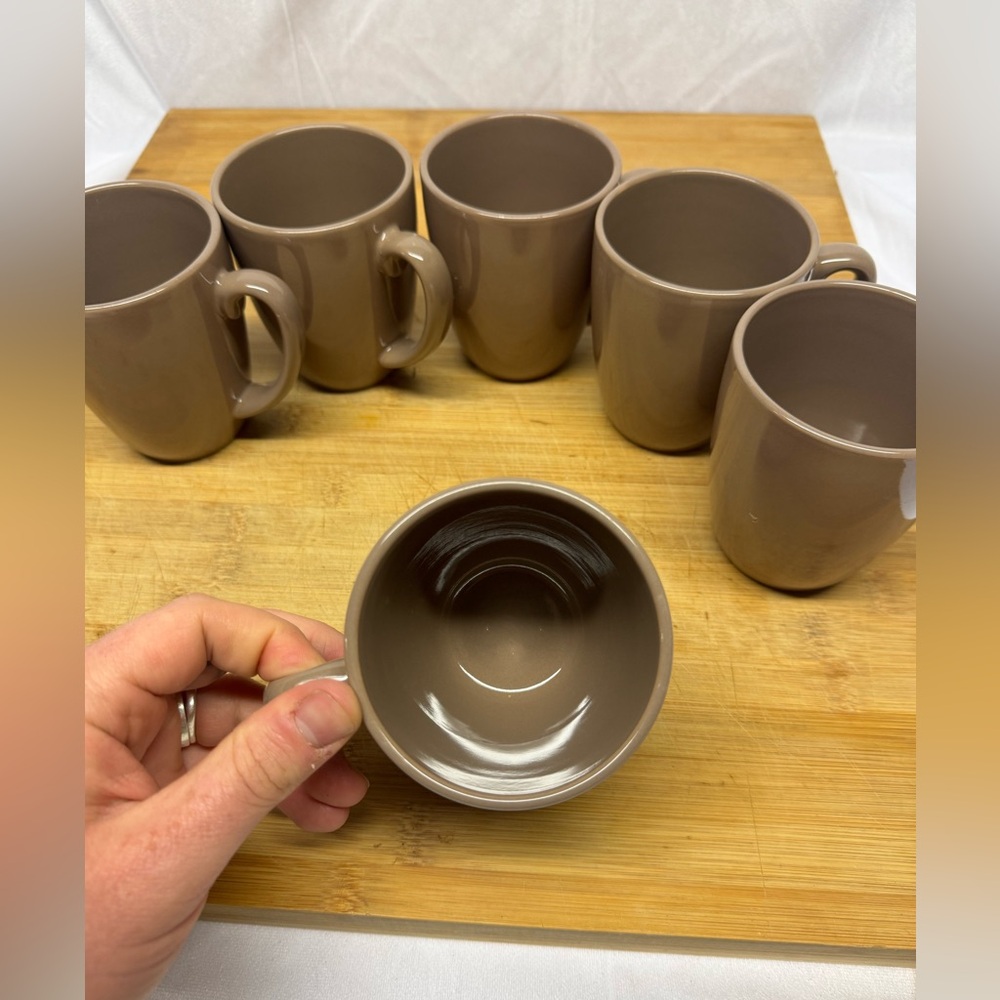 6 gorgeous cappuccino brown corelle mugs